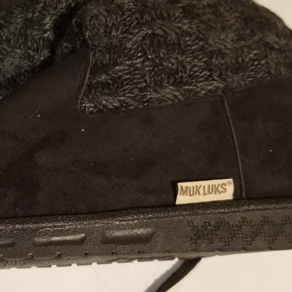 Boots - Picture 3 of 4